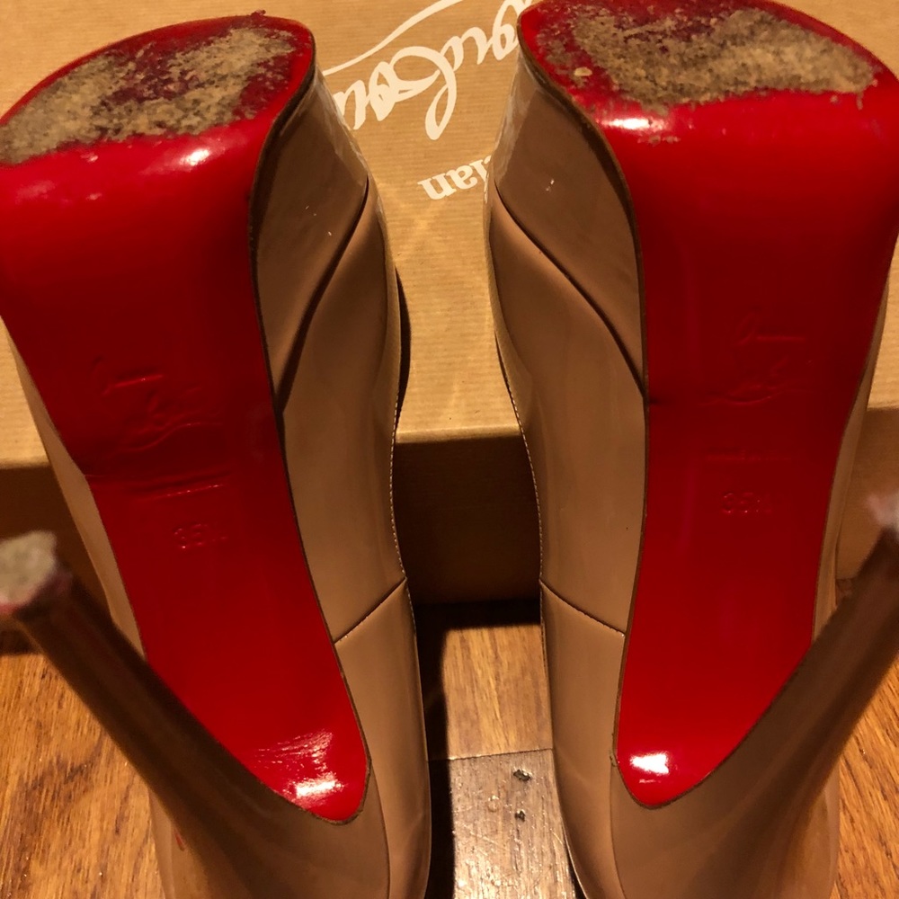 christian Louboutin - Picture 4 of 8